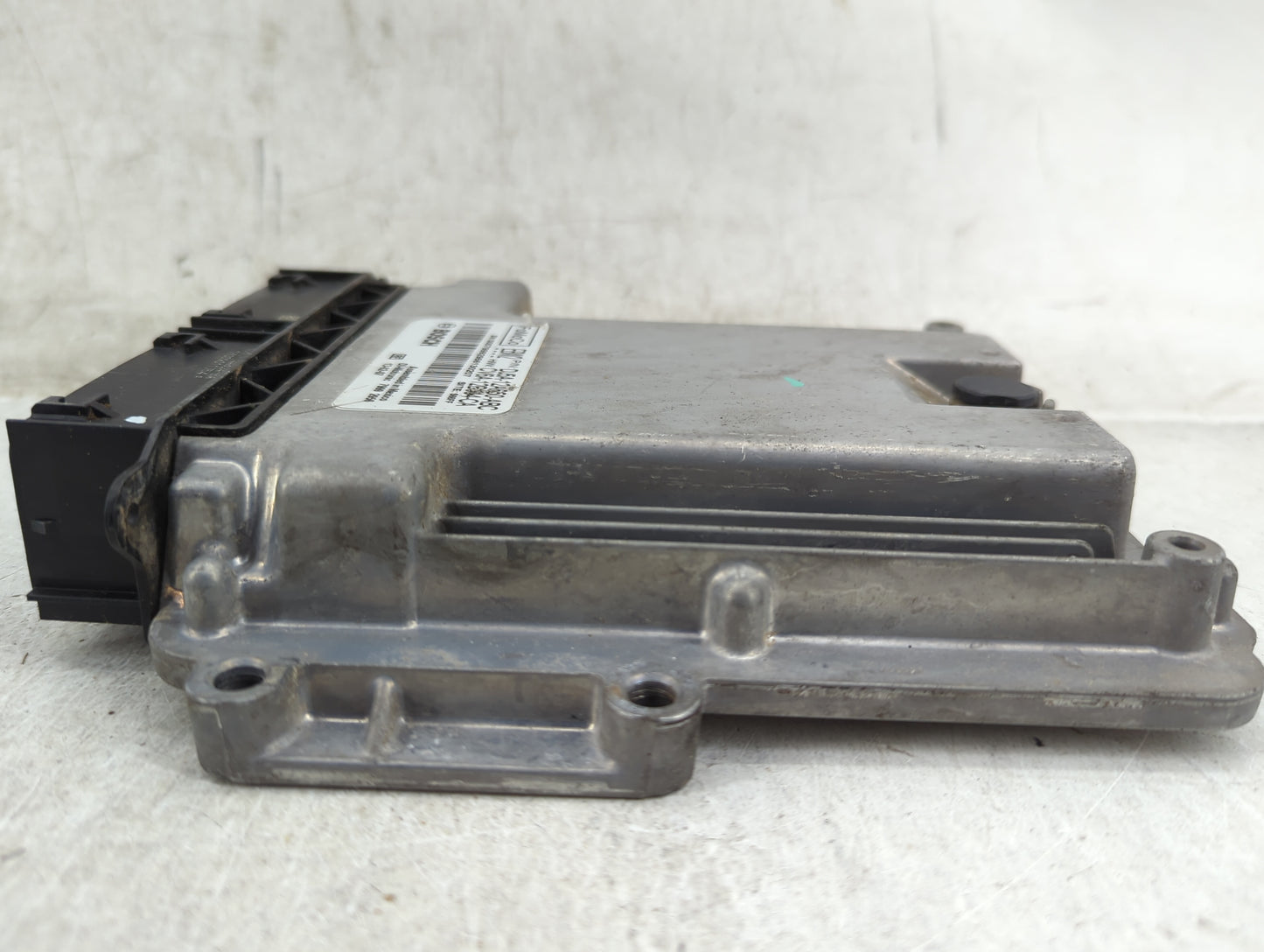 2013-2016 Ford Escape PCM Engine Control Computer ECU ECM PCU OEM P/N:DJ5A-12A650-ABC Fits Fits 2013 2014 2015 2016 OEM Used