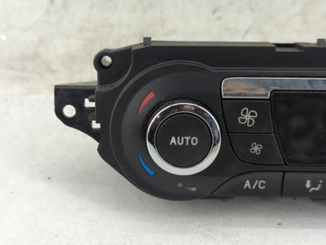 2013 Ford Escape Climate Control Module Temperature AC/Heater Replacement P/N:CJ5T-18C612-AE Fits OEM Used Auto Parts