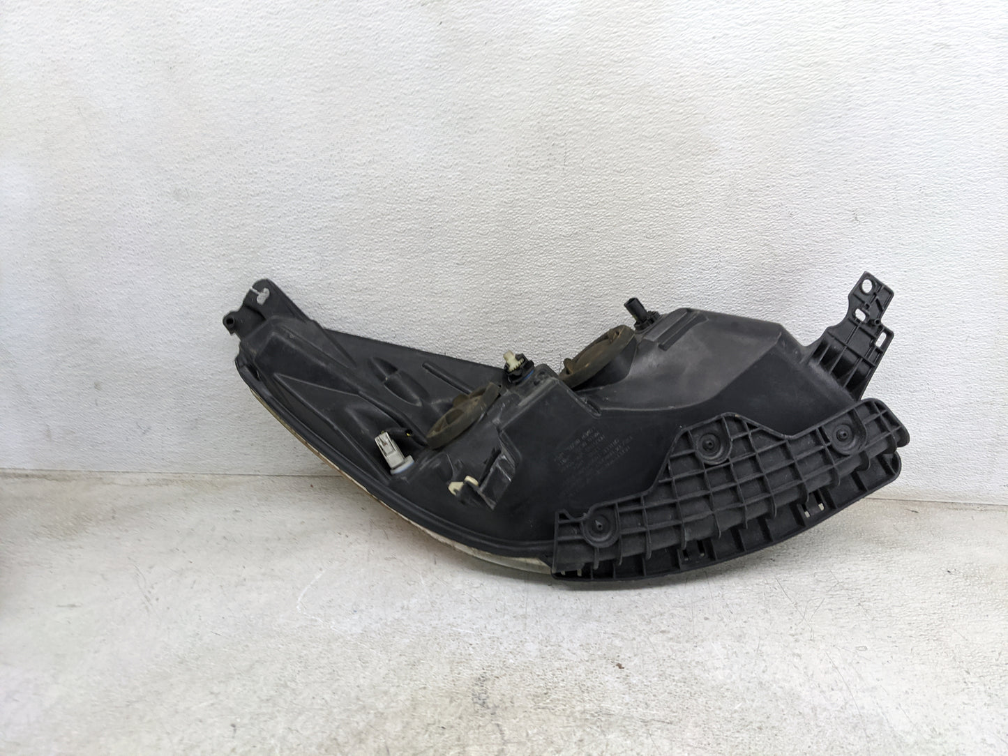 2013-2016 Ford Escape Driver Left Oem Head Light Headlight Lamp 1480515 - Oemusedautoparts1.com