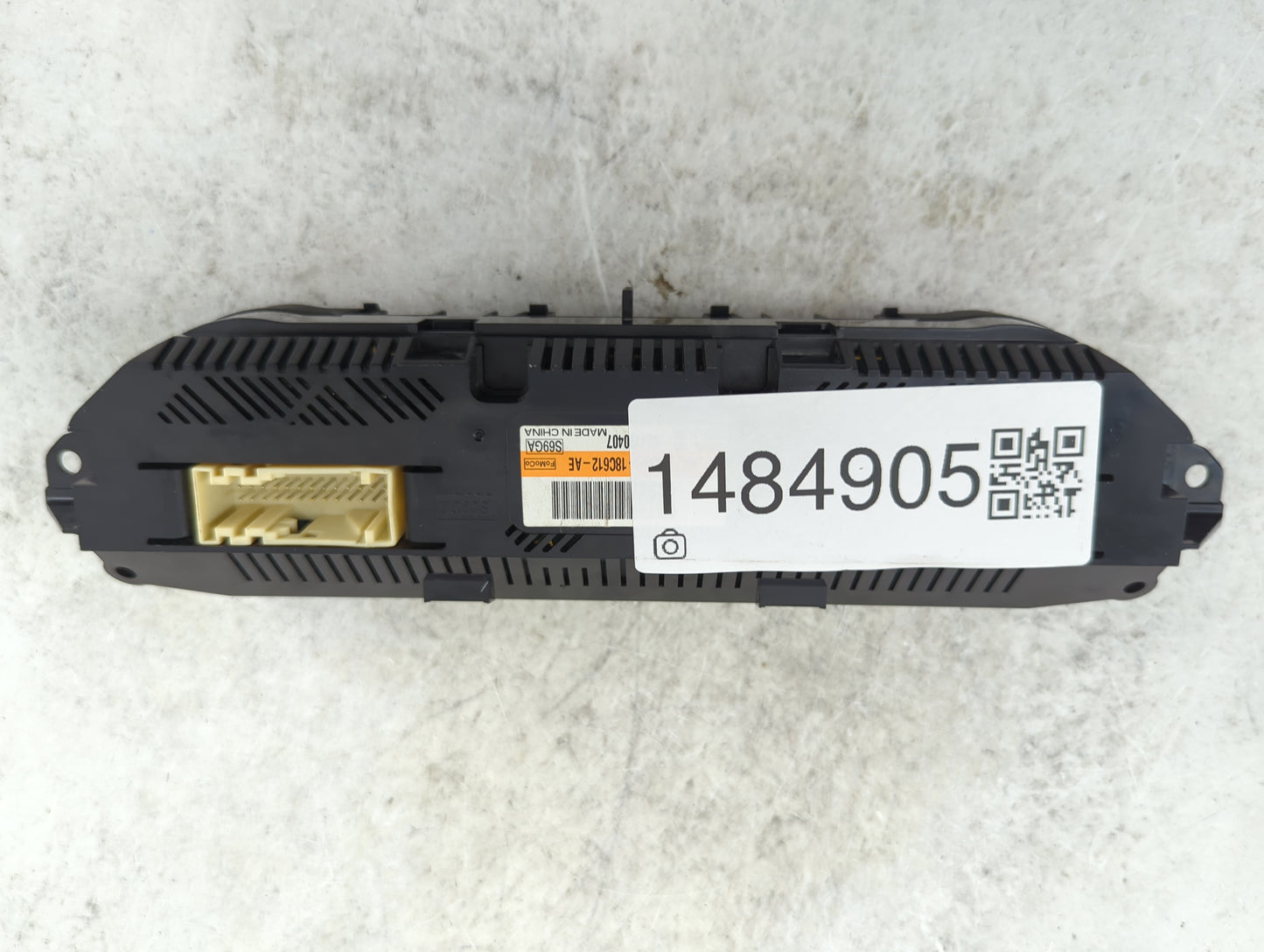 2013 Ford Escape Climate Control Module Temperature AC/Heater Replacement P/N:18B612-AE Fits OEM Used Auto Parts - Oemusedau