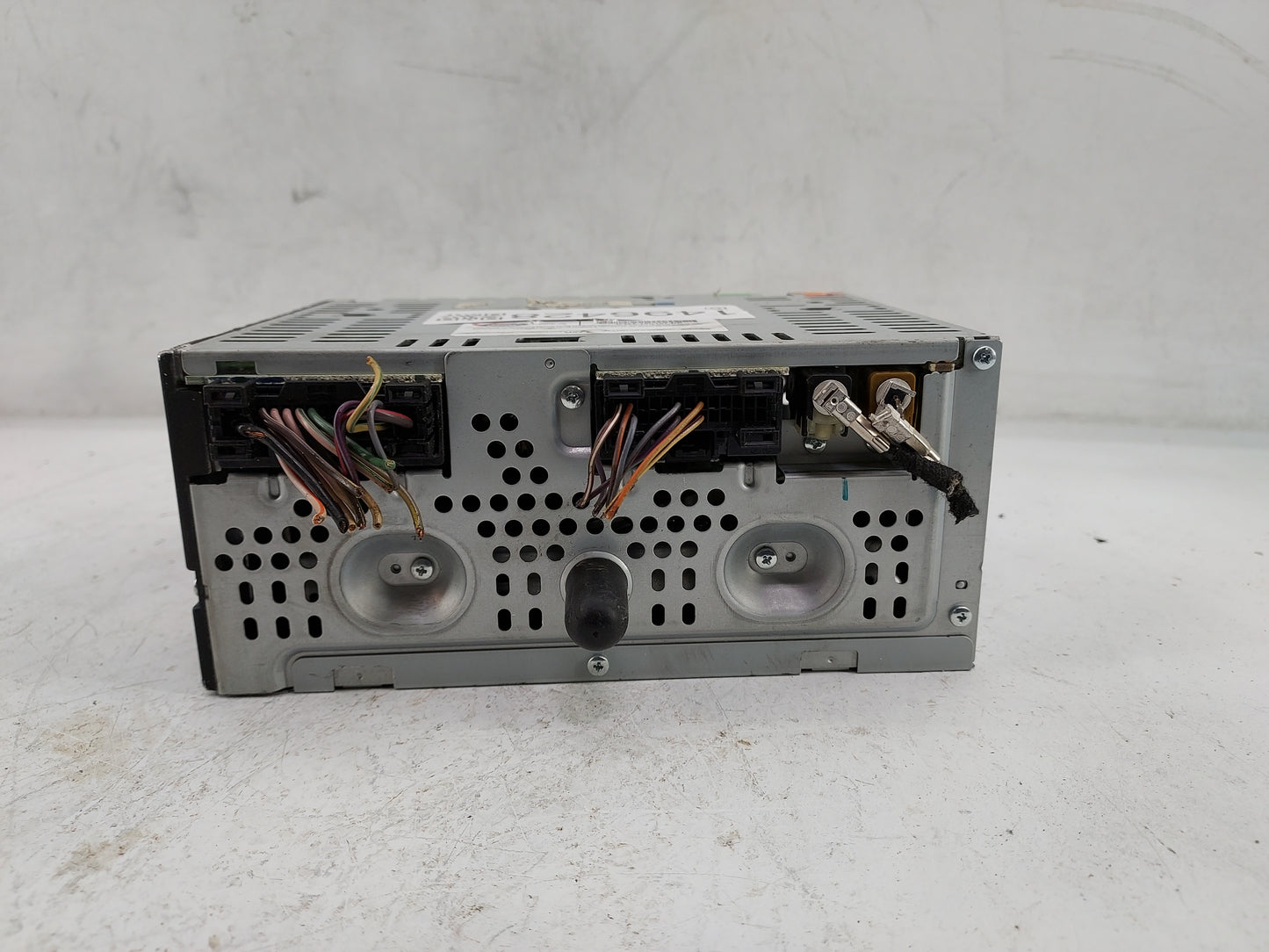 2013-2015 Ford Escape Radio AM FM Cd Player Receiver Replacement P/N:CJ5T-19C107-DE Fits Fits 2013 2014 2015 OEM Used Auto P