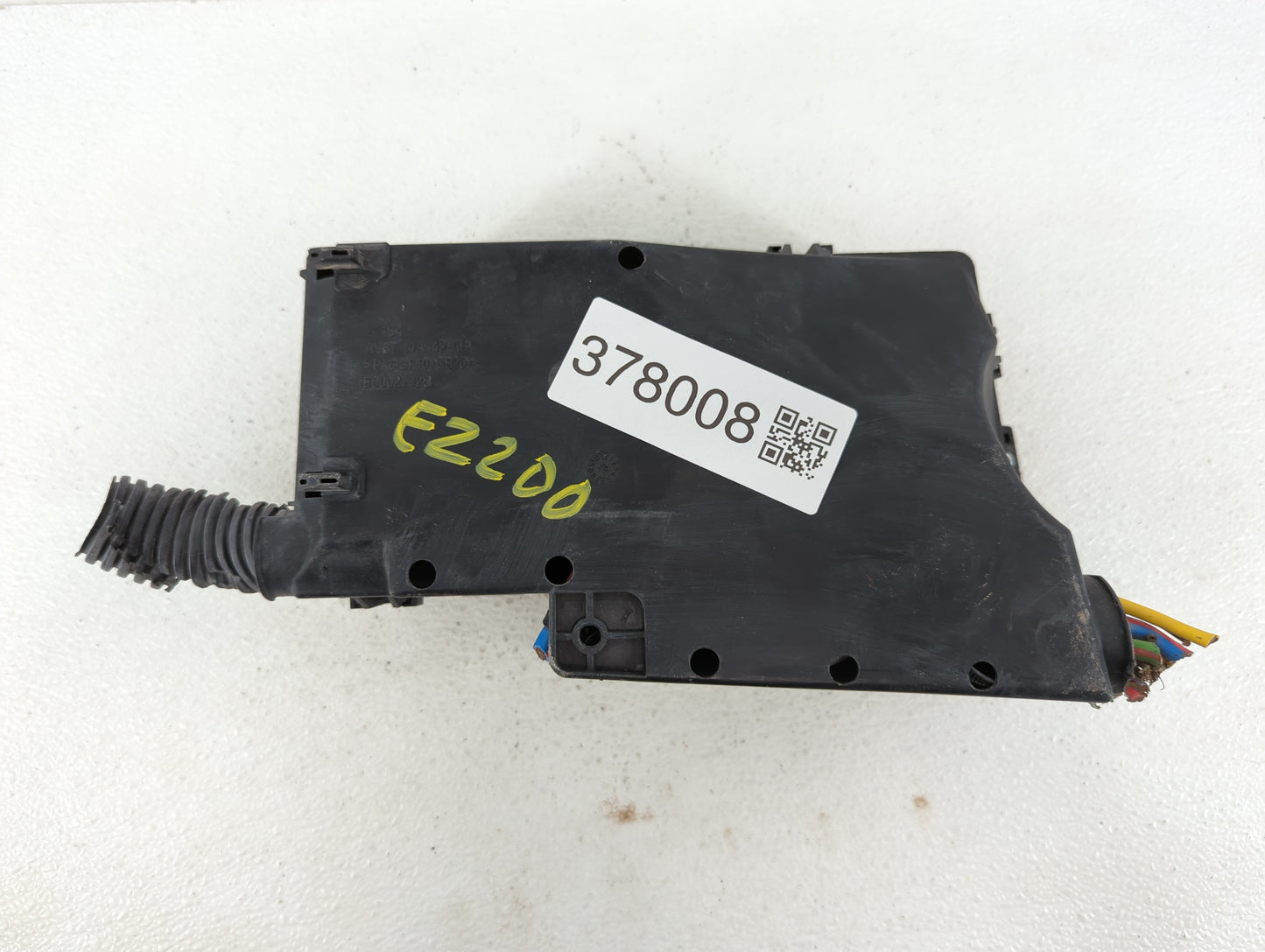 2013 Ford Escape Fusebox Fuse Box Panel Relay Module P/N:AV6T-14A067-AC Fits OEM Used Auto Parts - Oemusedautoparts1.com