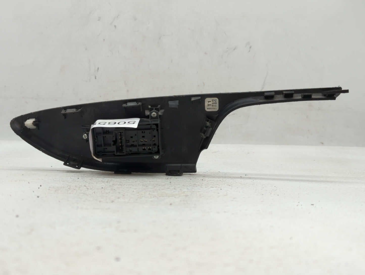2013 Ford Escape Passenger Right Power Window Switch 83791-t2a-a010 - Oemusedautoparts1.com
