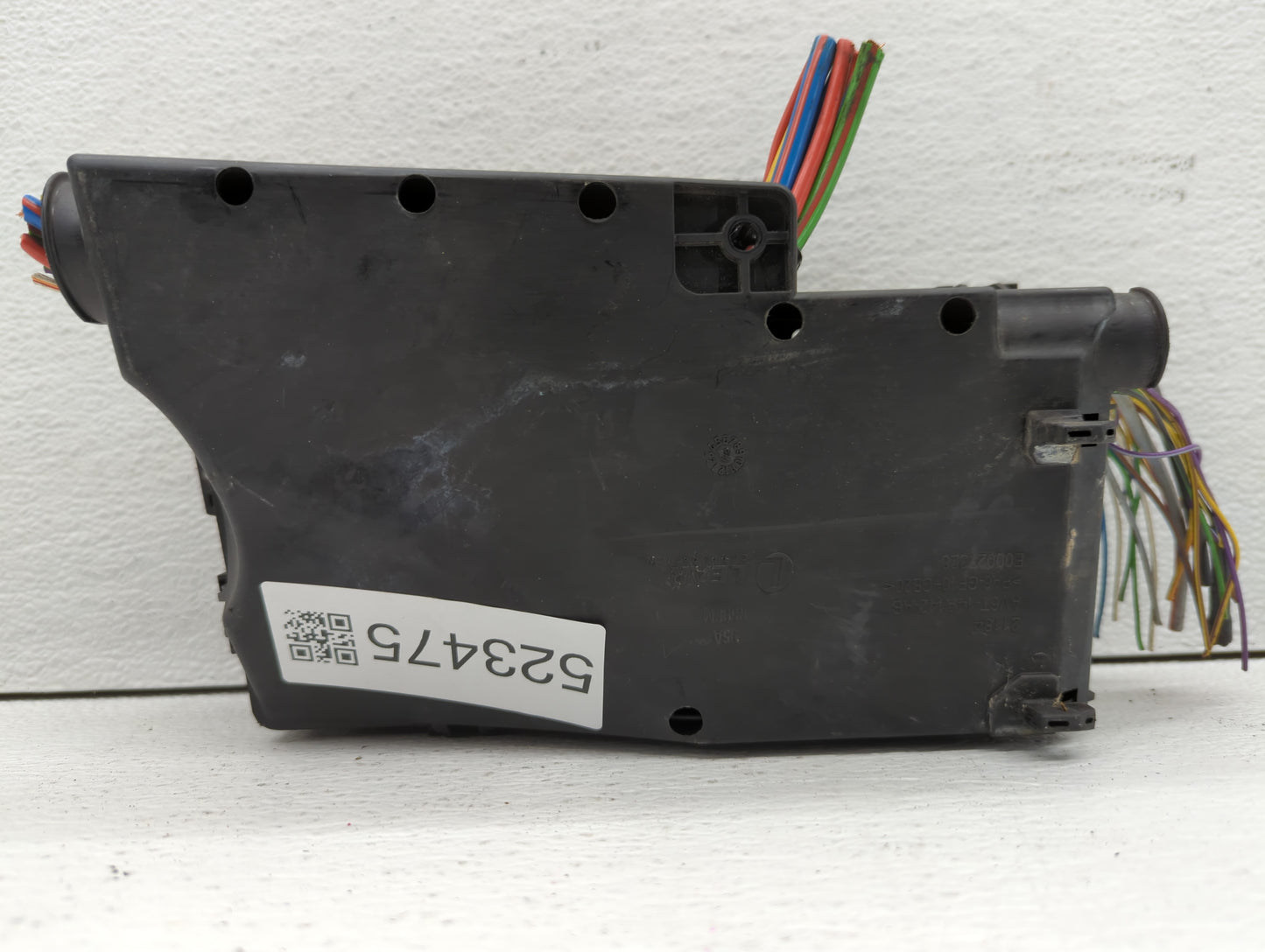 2013-2016 Ford Escape Fusebox Fuse Box Panel Relay Module P/N:AV6T-14A142-AB AV6T-14A067-AC Fits Fits 2013 2014 2015 2016 OE