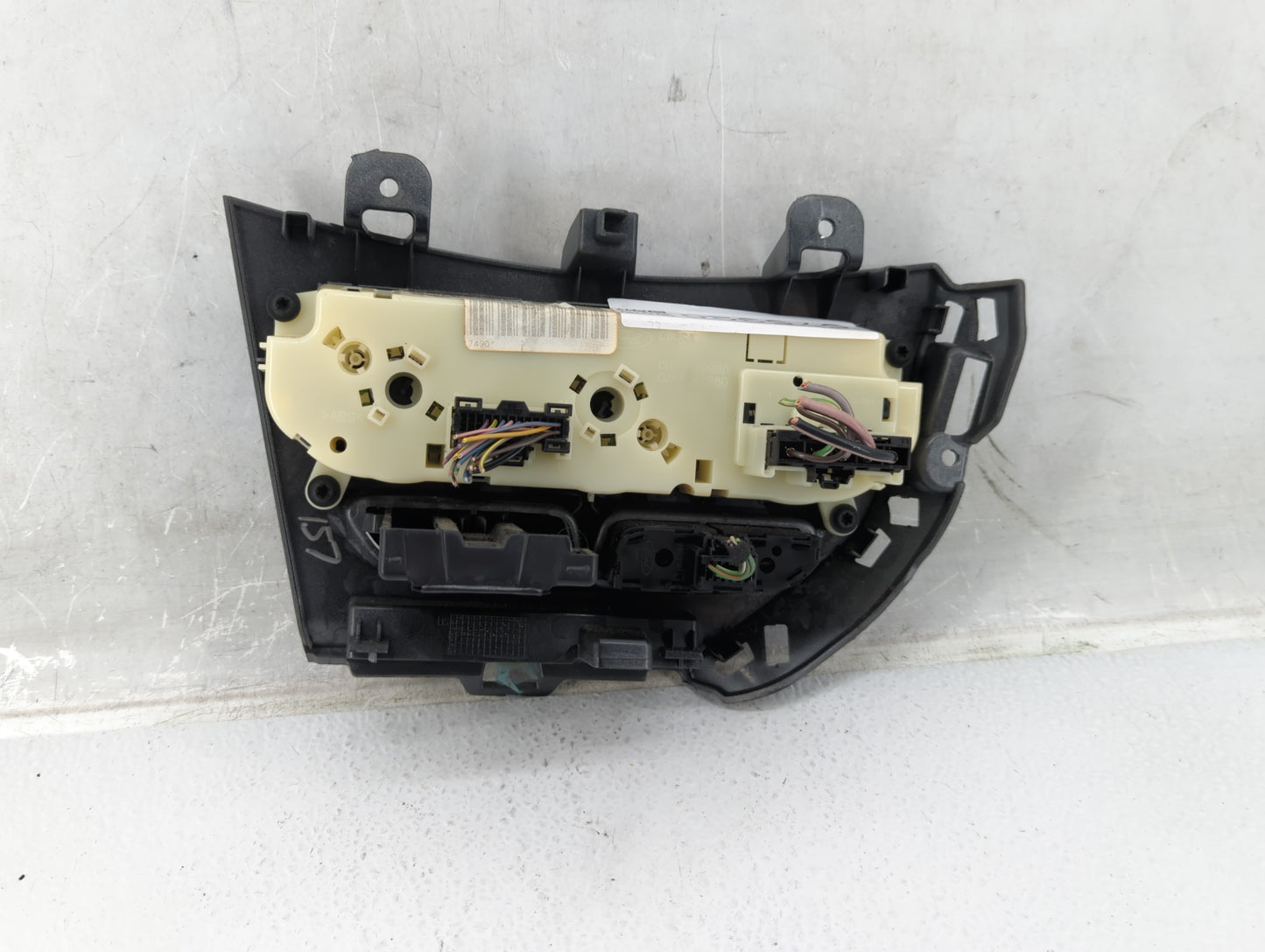 2013 Ford Escape Climate Control Module Temperature AC/Heater Replacement P/N:CJ5T-18C612-AE Fits OEM Used Auto Parts - Oemu