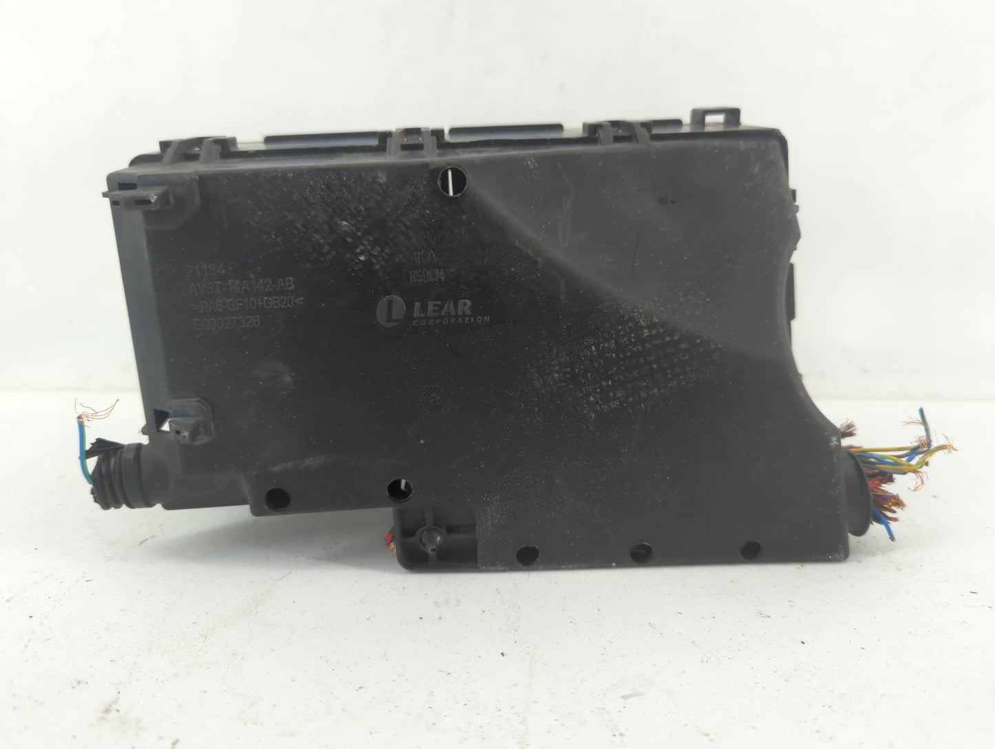 2013-2016 Ford Escape Fusebox Fuse Box Panel Relay Module P/N:AV6T-14A067-AC Fits Fits 2013 2014 2015 2016 OEM Used Auto Par