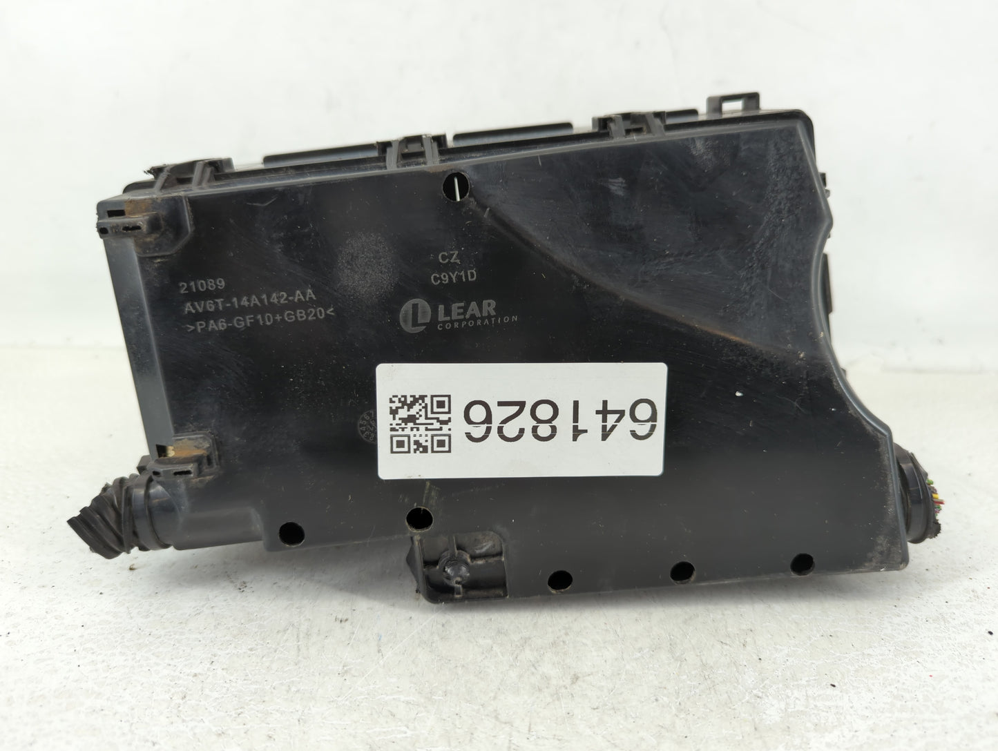 2013-2016 Ford Escape Fusebox Fuse Box Panel Relay Module P/N:AV6T-14A067-AC 5B0Q10107 Fits Fits 2013 2014 2015 2016 OEM Use