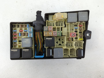 2013-2016 Ford Escape Fusebox Fuse Box Panel Relay Module P/N:5B0Q10107 AV6T-14A067-AC Fits Fits 2013 2014 2015 2016 OEM Used Auto Parts