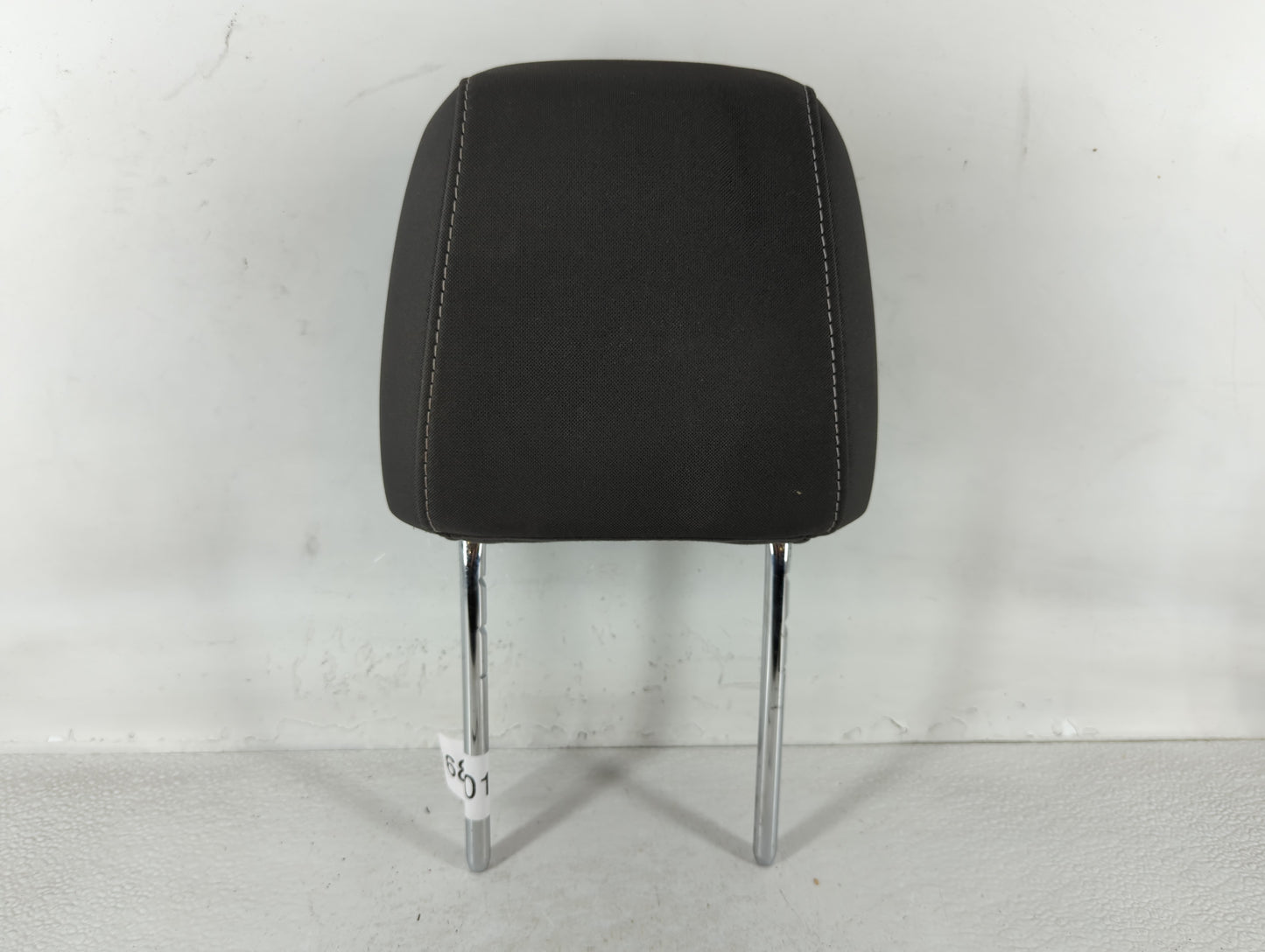 Ford Escape Headrest Head Rest Front Driver Passenger Seat Black - Oemusedautoparts1.com