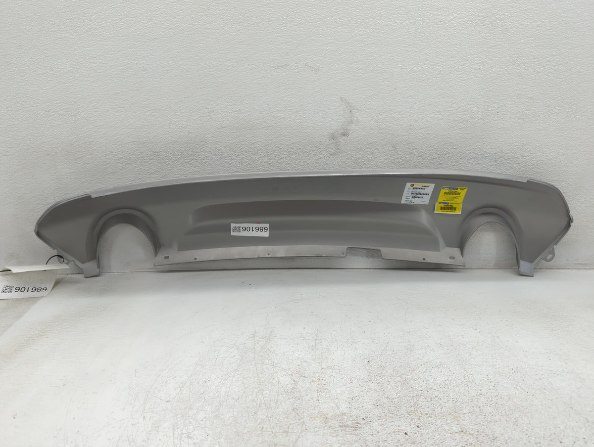 2013-2016 Ford Escape Rear Bumper Assembly Oem 686106 - Oemusedautoparts1.com