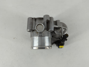 2013-2016 Ford Escape Throttle Body P/N:7S7G-9F991-CA Fits Fits 2012 2013 2014 2015 2016 2017 OEM Used Auto Parts