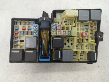 2013-2016 Ford Escape Fusebox Fuse Box Panel Relay Module P/N:AV6T-14A142-AB Fits Fits 2013 2014 2015 2016 OEM Used Auto Parts