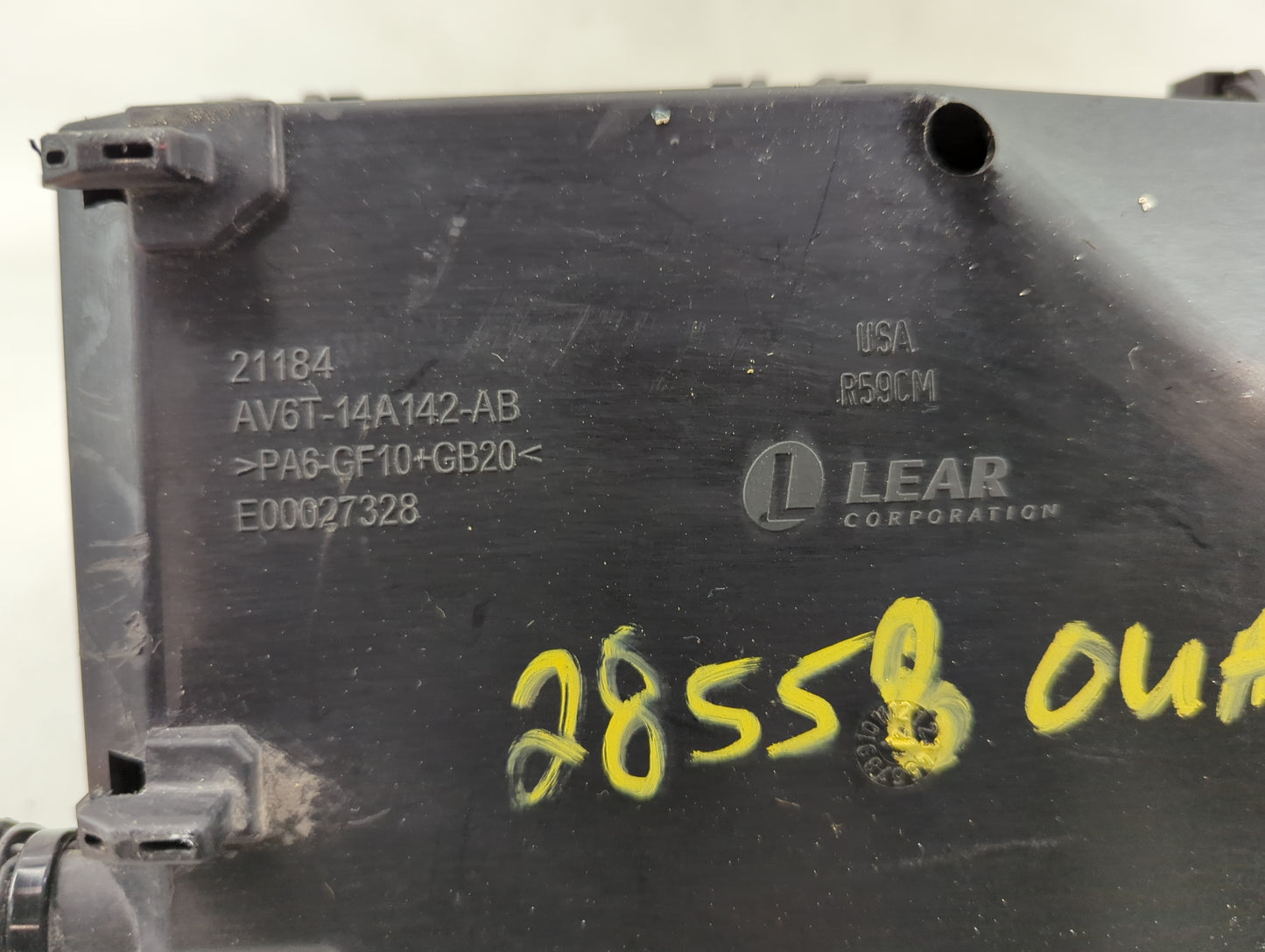 2013-2016 Ford Escape Fusebox Fuse Box Panel Relay Module Fits Fits 2013 2014 2015 2016 OEM Used Auto Parts - Oemusedautopar