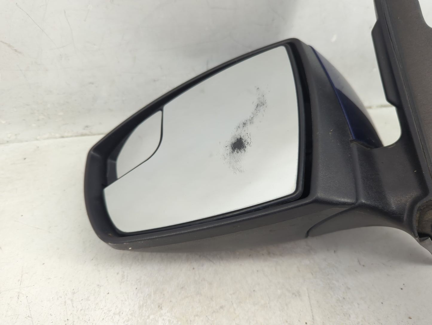 2013-2016 Ford Escape Driver Side View Mirror - Left Door Mirror OEM Used - Oemusedautoparts1.com