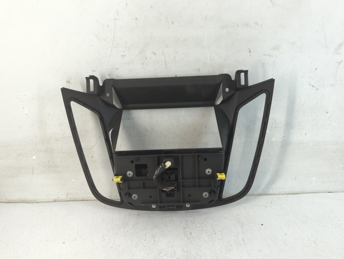 2013-2016 Ford Escape Radio AM FM Cd Player Receiver Replacement P/N:049868 BL J54 18835 ED3JA6 Fits Fits 2013 2014 2015 201