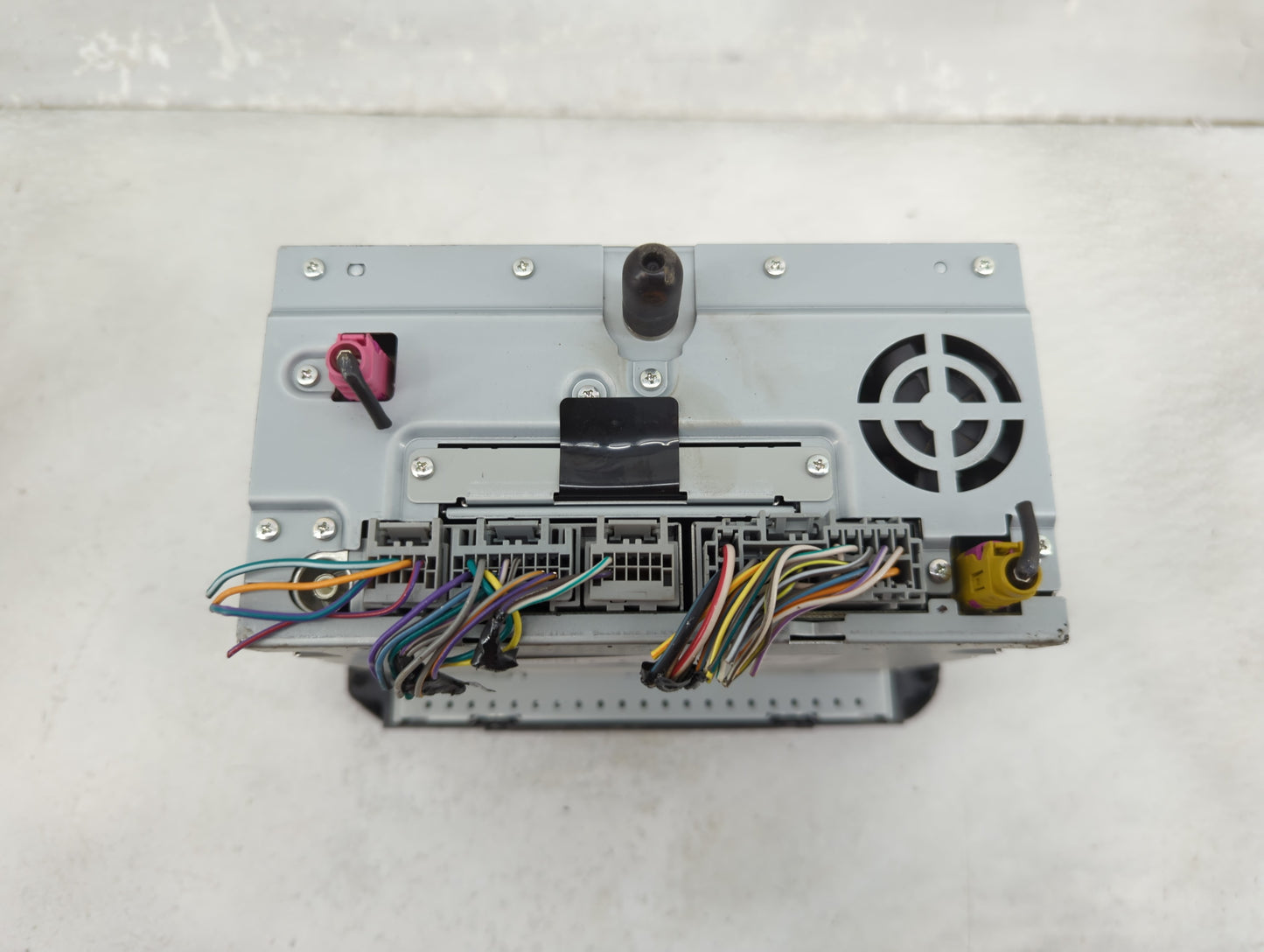 2013 Ford Expedition Radio AM FM Cd Player Receiver Replacement P/N:DL1T18K931AC QX3921UA Fits OEM Used Auto Parts - Oemused