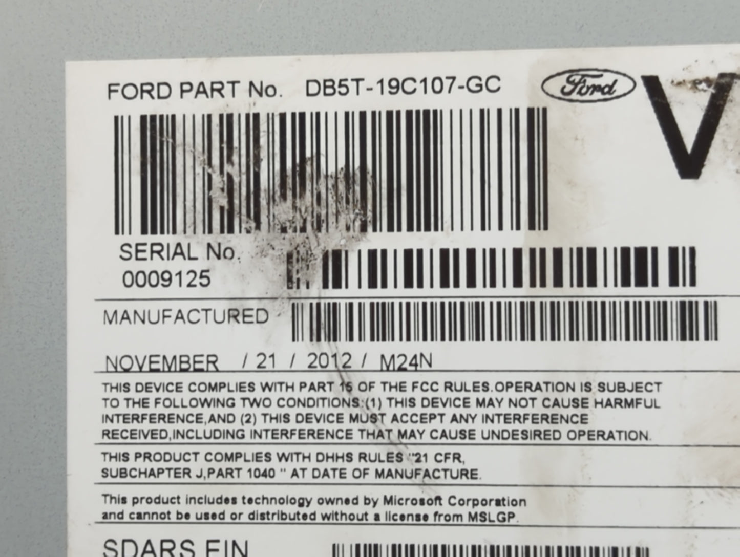 2013 Ford Explorer Radio AM FM Cd Player Receiver Replacement P/N:DB5T-19C107-GC Fits OEM Used Auto Parts - Oemusedautoparts