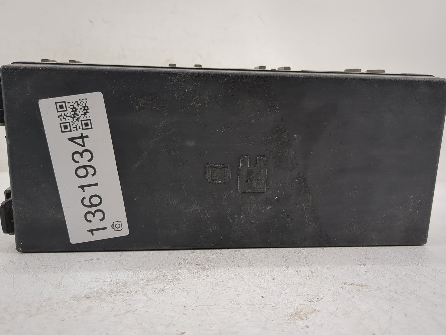 2013 Ford Explorer Fusebox Fuse Box Panel Relay Module P/N:BT4T-14A003-AA Fits OEM Used Auto Parts - Oemusedautoparts1.com