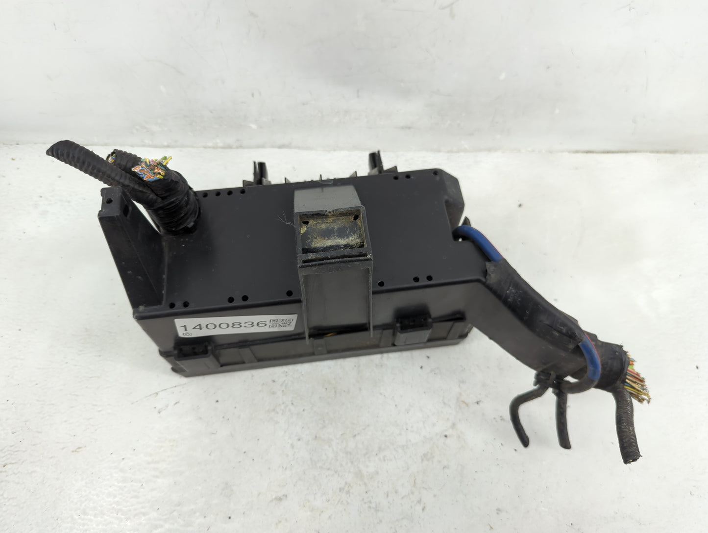 2013 Ford Explorer Fusebox Fuse Box Panel Relay Module P/N:BT4T-14A003-AA Fits OEM Used Auto Parts - Oemusedautoparts1.com