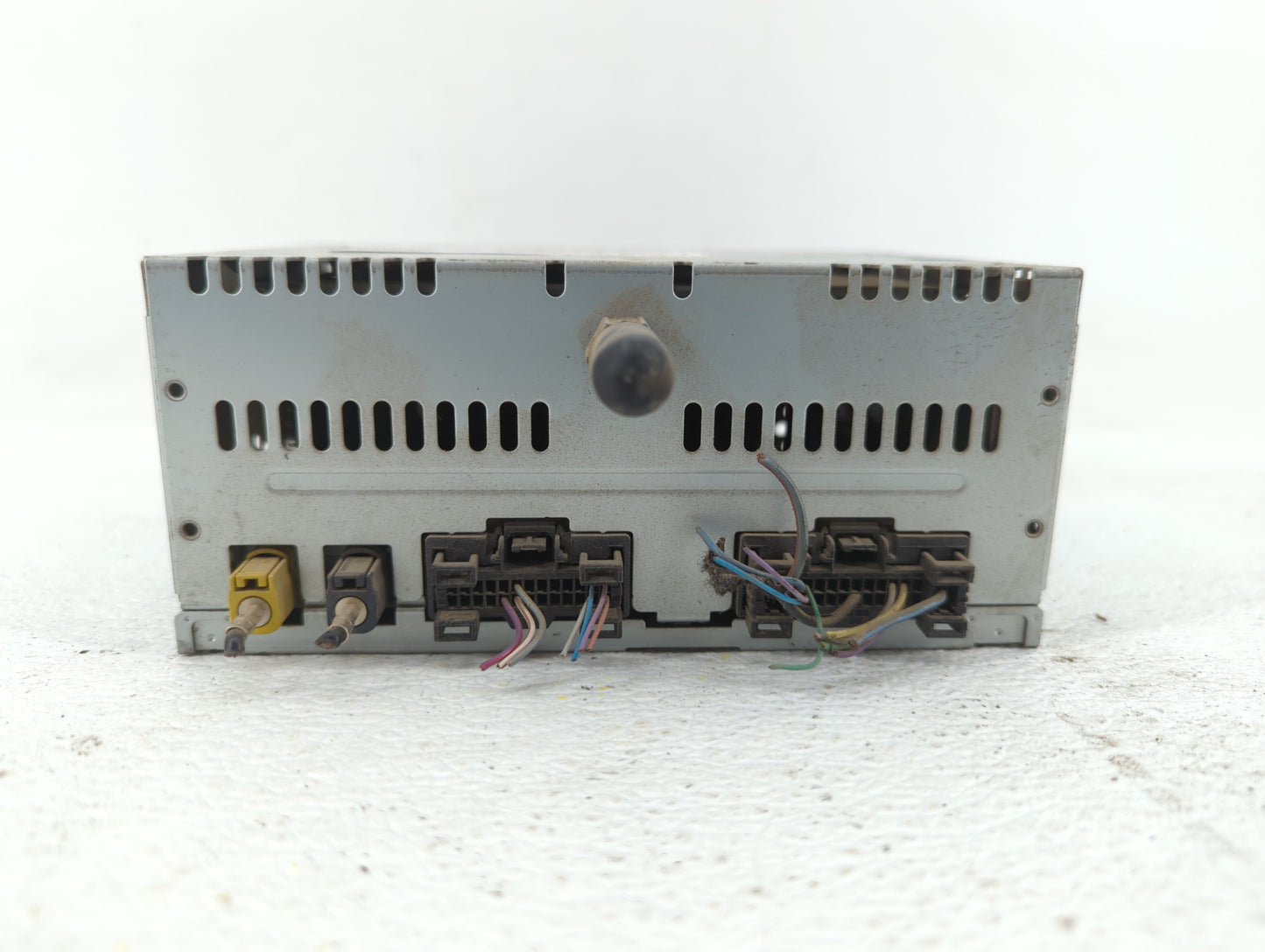 2013-2013 Ford Explorer Am Fm Cd Player Radio Receiver - Oemusedautoparts1.com