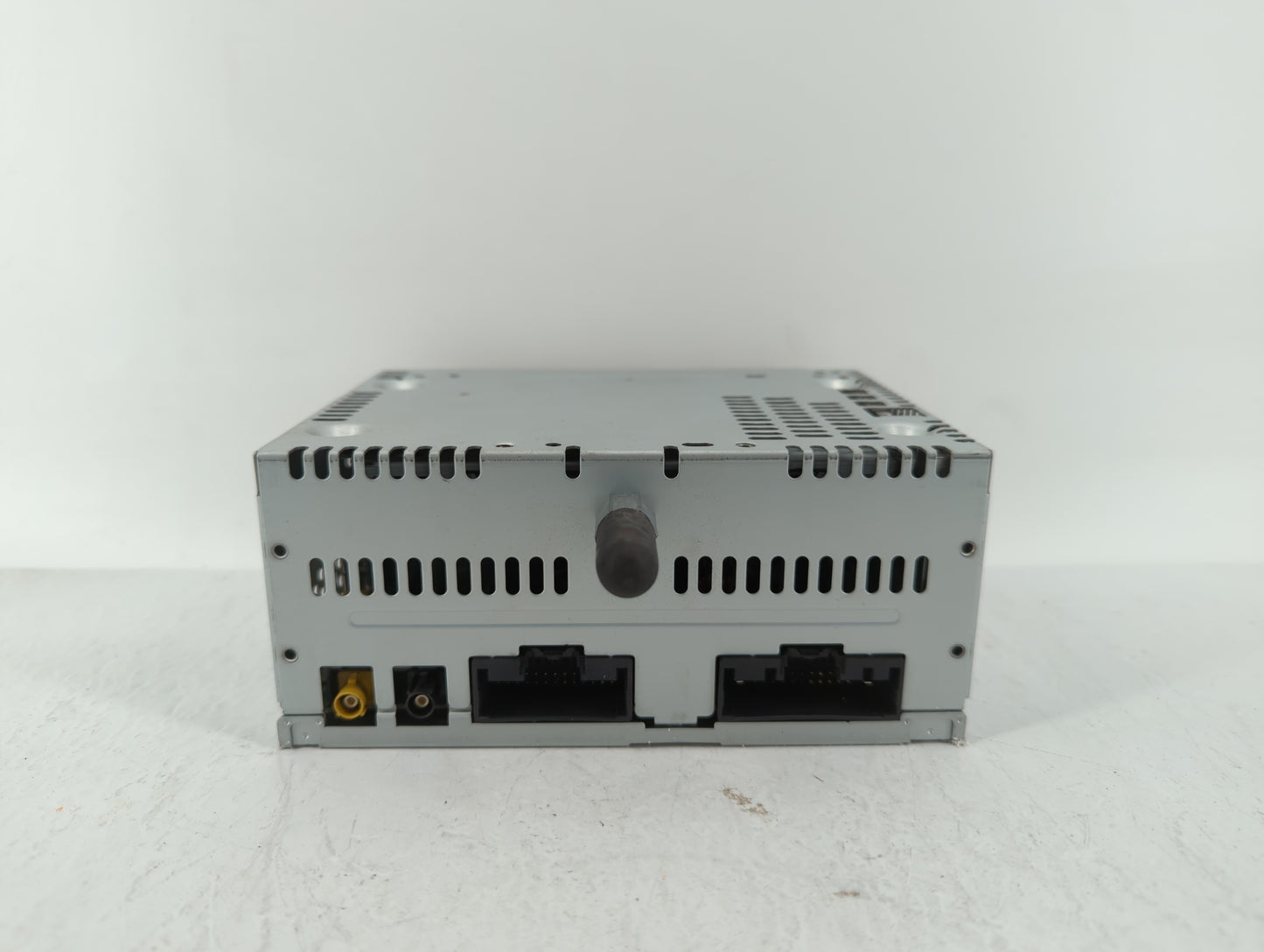 2013-2013 Ford Explorer Am Fm Cd Player Radio Receiver - Oemusedautoparts1.com