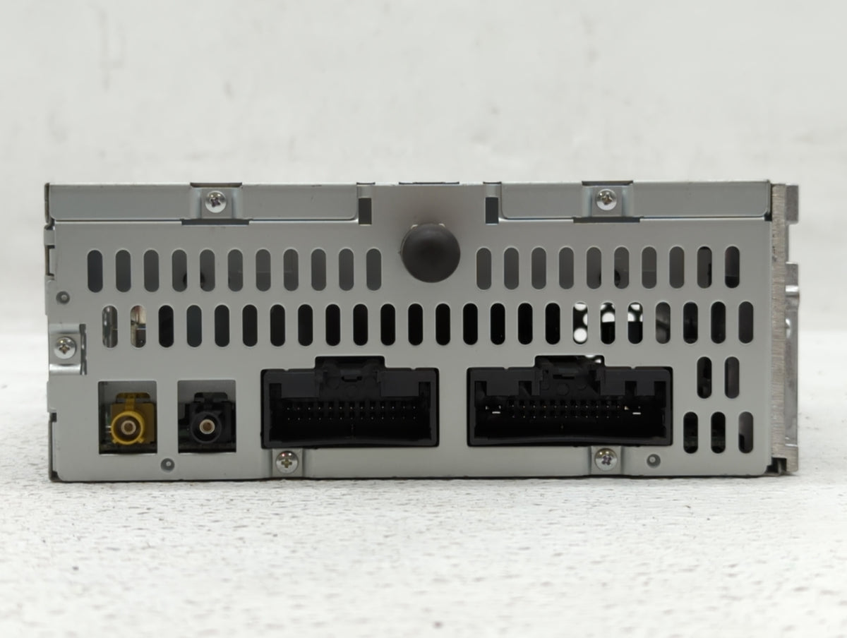2013-2013 Ford Explorer Am Fm Cd Player Radio Receiver 458518 - Oemusedautoparts1.com