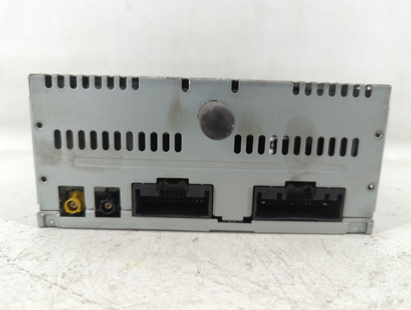 2013-2013 Ford Explorer Am Fm Cd Player Radio Receiver - Oemusedautoparts1.com