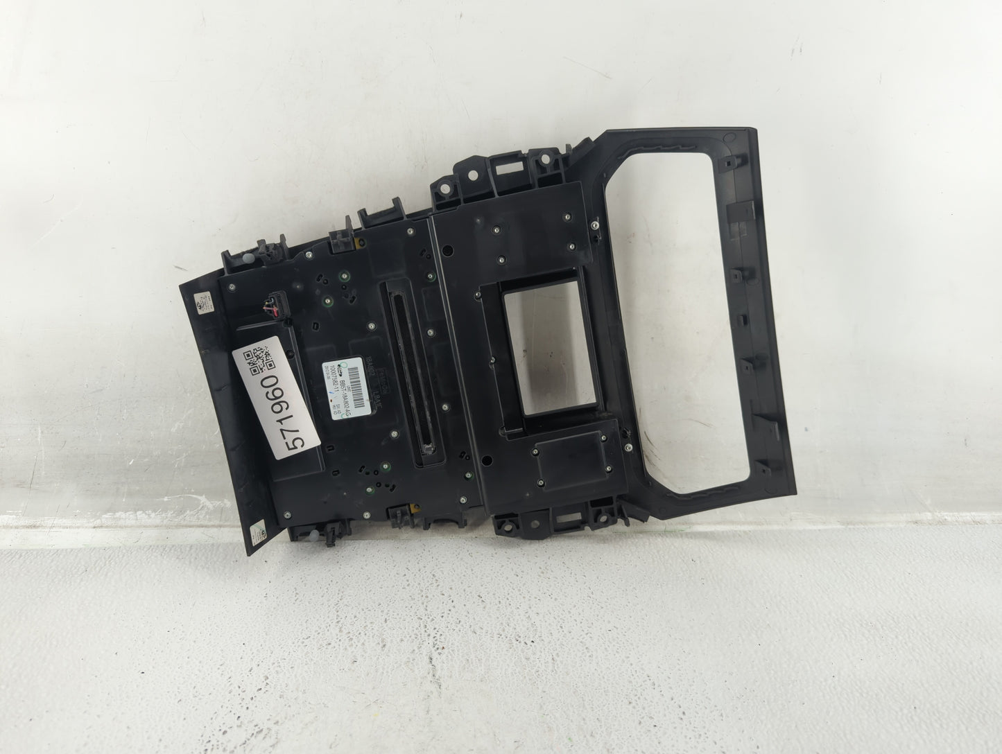 Ford Explorer Radio Control Panel - Oemusedautoparts1.com