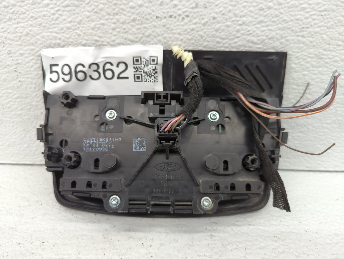 2013-2015 Ford Explorer Am Fm Cd Player Radio Receiver - Oemusedautoparts1.com