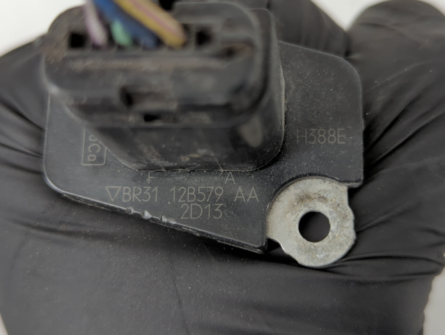 2013-2015 Ford Explorer Mass Air Flow Meter Maf - Oemusedautoparts1.com