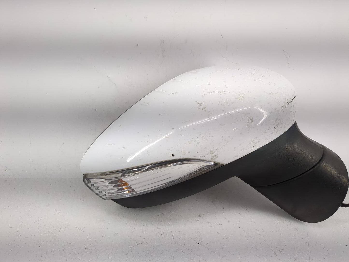 2011-2019 Ford Fiesta Side Mirror Replacement Passenger Right View Door Mirror P/N:AE83-17682-D AE83-17682-C Fits OEM Used A
