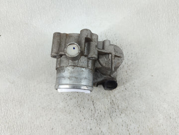 2011-2014 Ford Fiesta Throttle Body P/N:0 280 750 560 7S7G-9F991-B7A Fits Fits 2011 2012 2013 2014 OEM Used Auto Parts