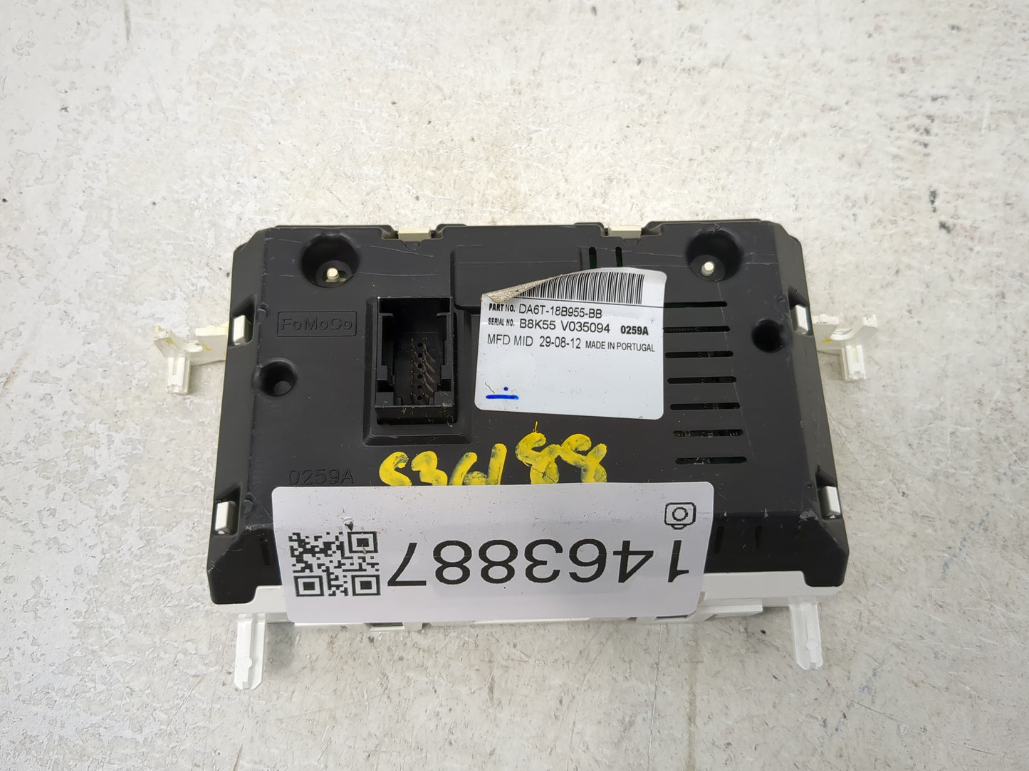 2013-2013 Ford Fiesta Radio Display Info Screen Oem - Oemusedautoparts1.com