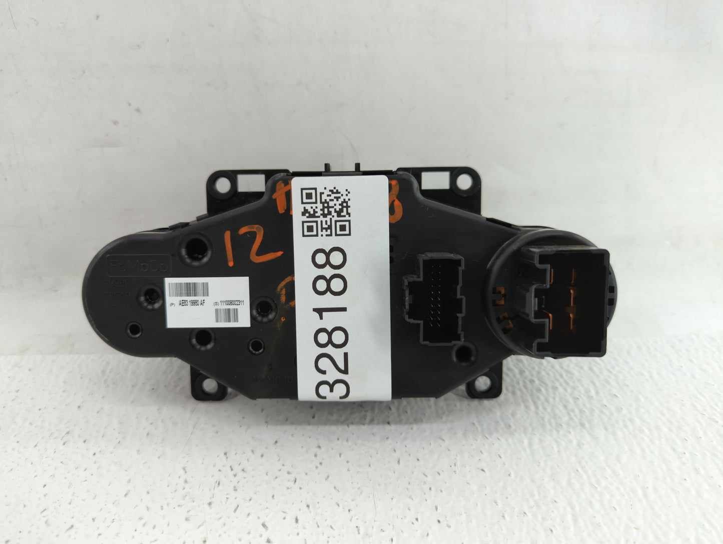 2011-2013 Ford Fiesta Climate Control Module Temperature AC/Heater Replacement P/N:AE83-19980-AE AE83-19980-AF Fits OEM Used
