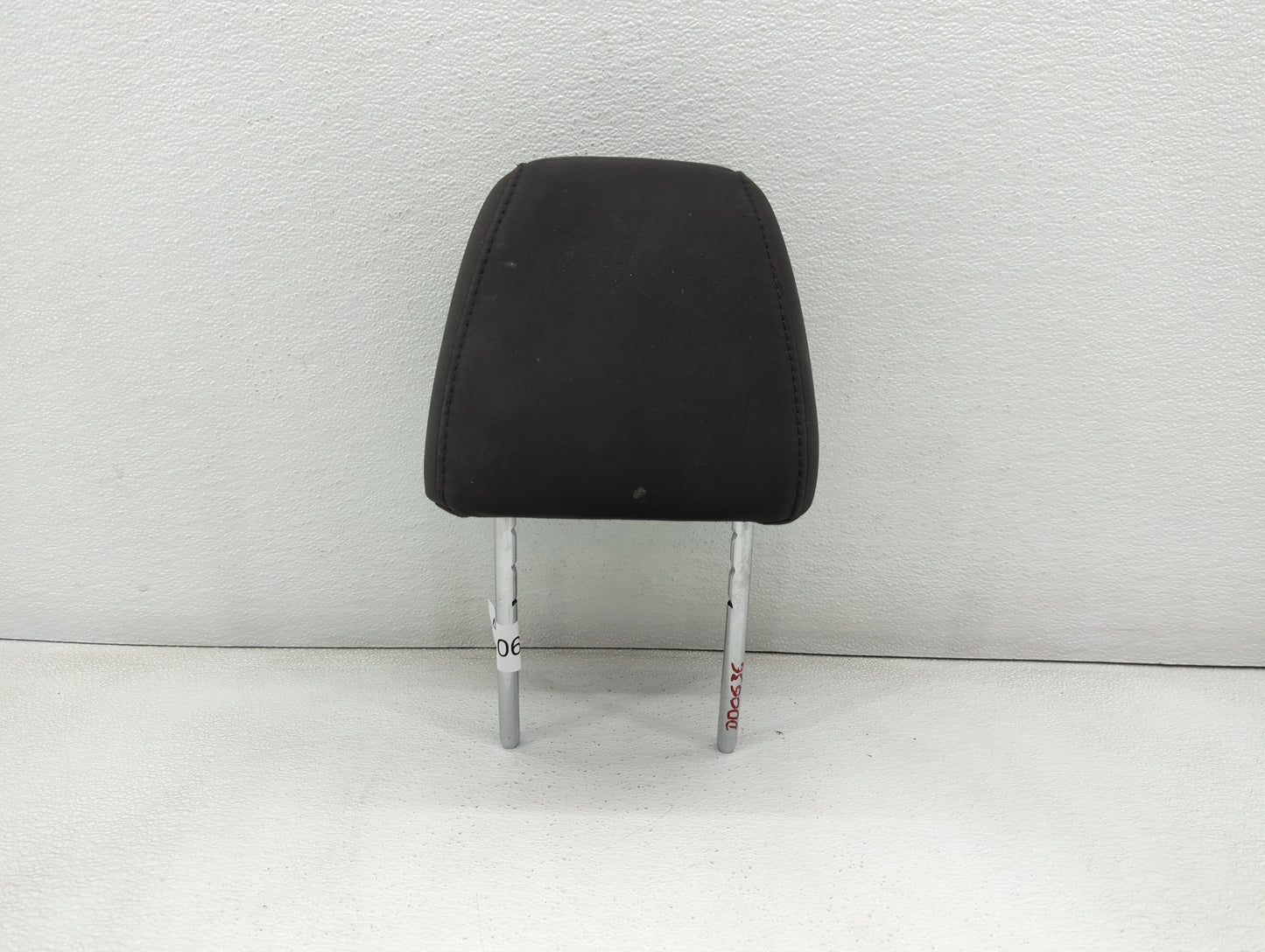 2012-2013 Ford Fiesta Headrest Head Rest Front Driver Passenger Seat - Oemusedautoparts1.com