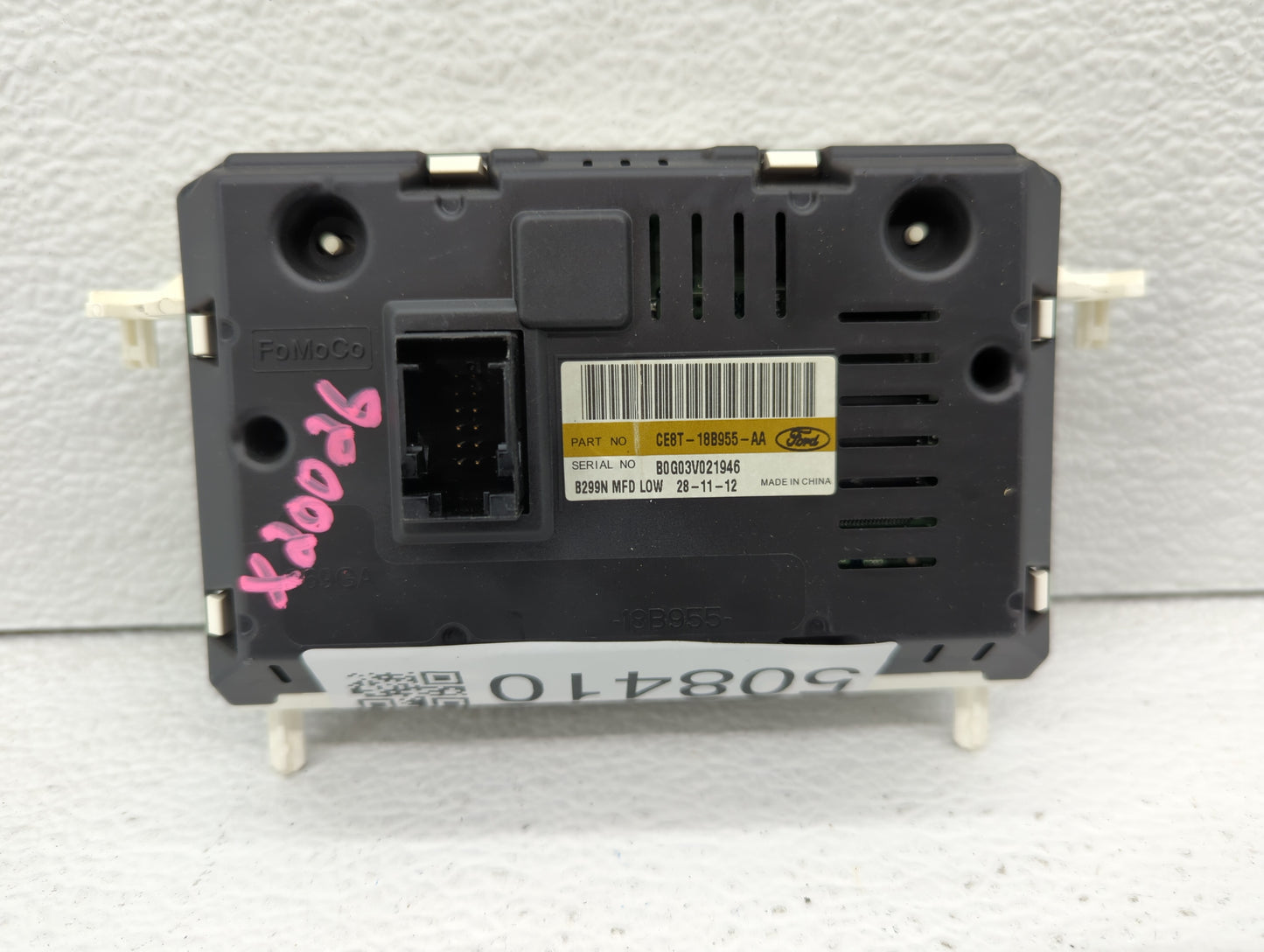 2012-2013 Ford Fiesta Radio AM FM Cd Player Receiver Replacement P/N:CE8T-18B955-BB CE8T-18B955-AA Fits Fits 2012 2013 OEM U