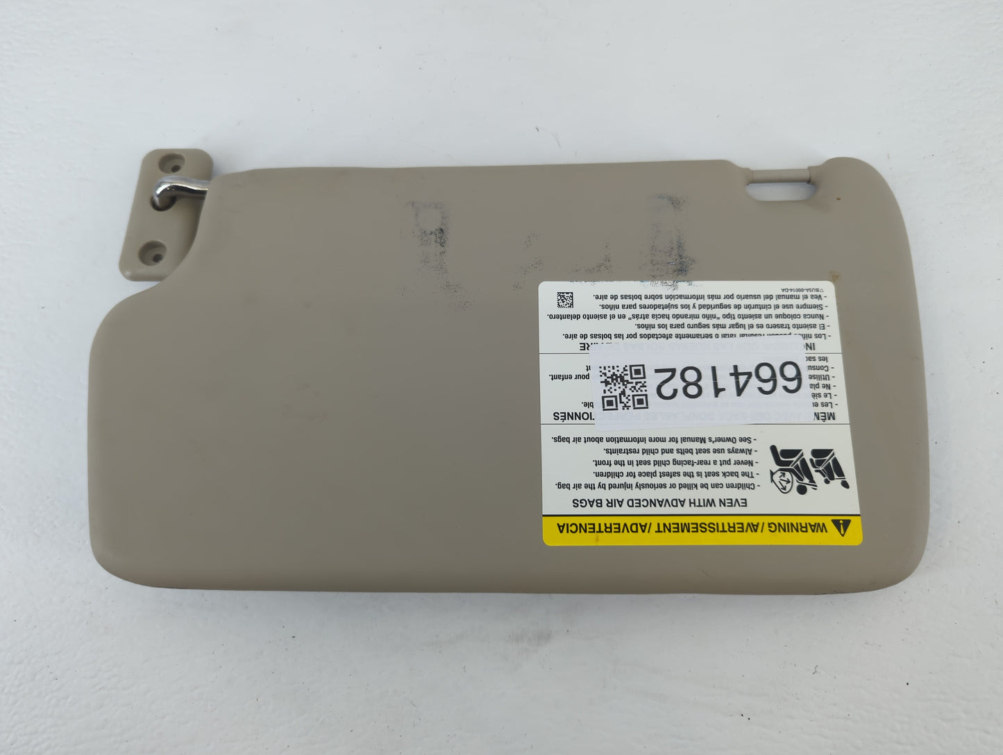 2011-2013 Ford Fiesta Sun Visor Shade Replacement Passenger Right Mirror Fits Fits 2011 2012 2013 OEM Used Auto Parts - Oemu