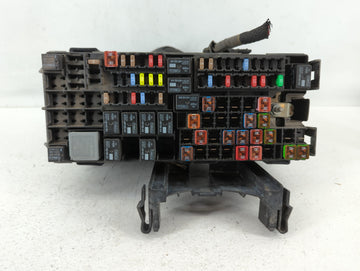 2013-2015 Ford Flex Fusebox Fuse Box Panel Relay Module P/N:DG1T-14A003-BA Fits Fits 2013 2014 2015 OEM Used Auto Parts
