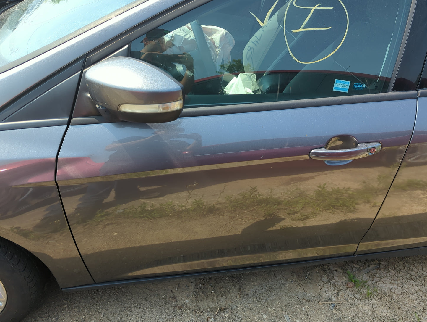 2012-2014 Ford Focus Driver Front Door Oem - Oemusedautoparts1.com