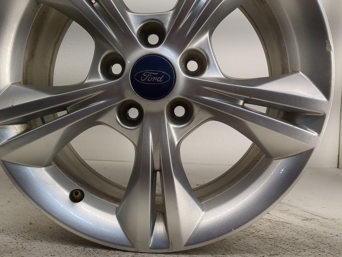 2012-2014 Ford Focus Oem Wheel Rim 1223580 - Oemusedautoparts1.com