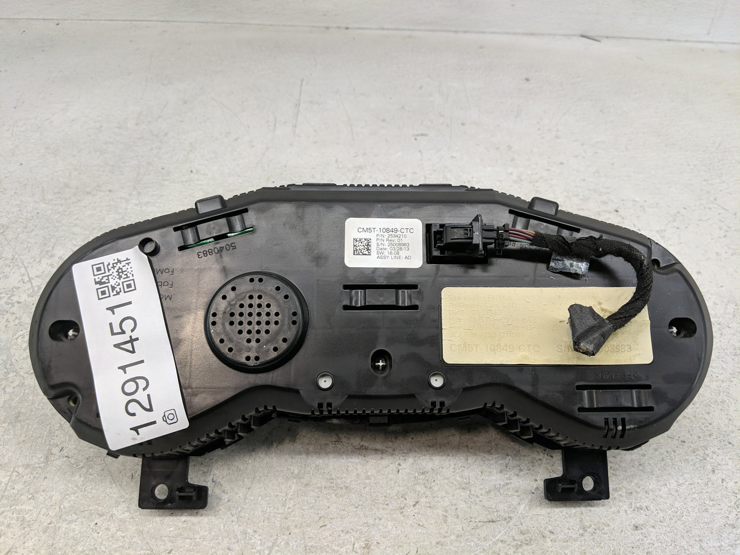 2013-2014 Ford Focus Instrument Cluster Speedometer Gauges P/N:CM5T-10849-CTC Fits Fits 2013 2014 OEM Used Auto Parts - Oemu