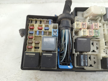 2012-2014 Ford Focus Fusebox Fuse Box Panel Relay Module P/N:AV6T-14A142-AB Fits Fits 2012 2013 2014 OEM Used Auto Parts