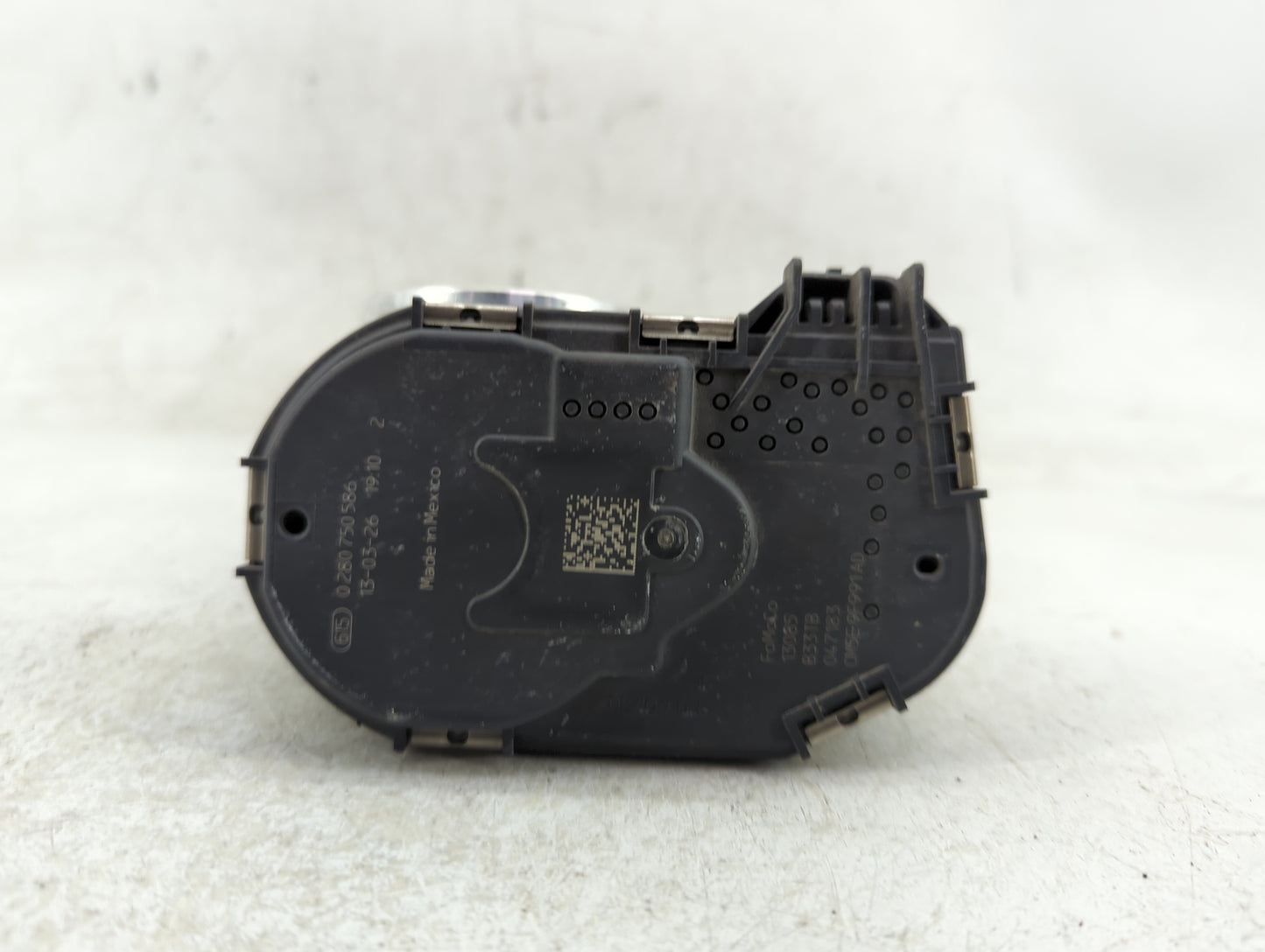 2012-2013 Ford Focus Throttle Body P/N:0280750586 Fits Fits 2012 2013 2014 2015 2016 2017 OEM Used Auto Parts - Oemusedautop