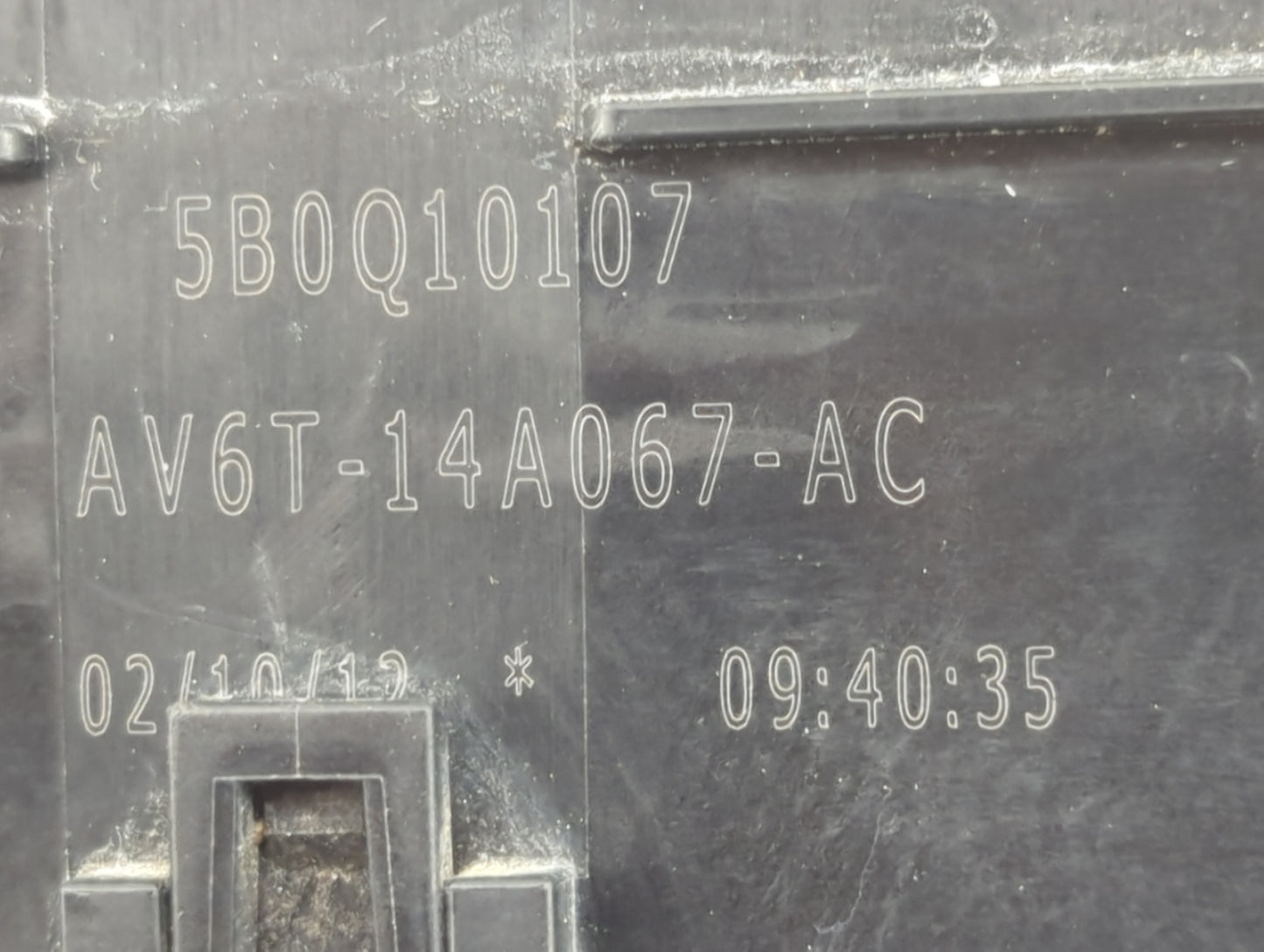 2012-2014 Ford Focus Fusebox Fuse Box Panel Relay Module P/N:AV6T-14A067-AC 9L2T-14B192-AA Fits Fits 2012 2013 2014 OEM Used