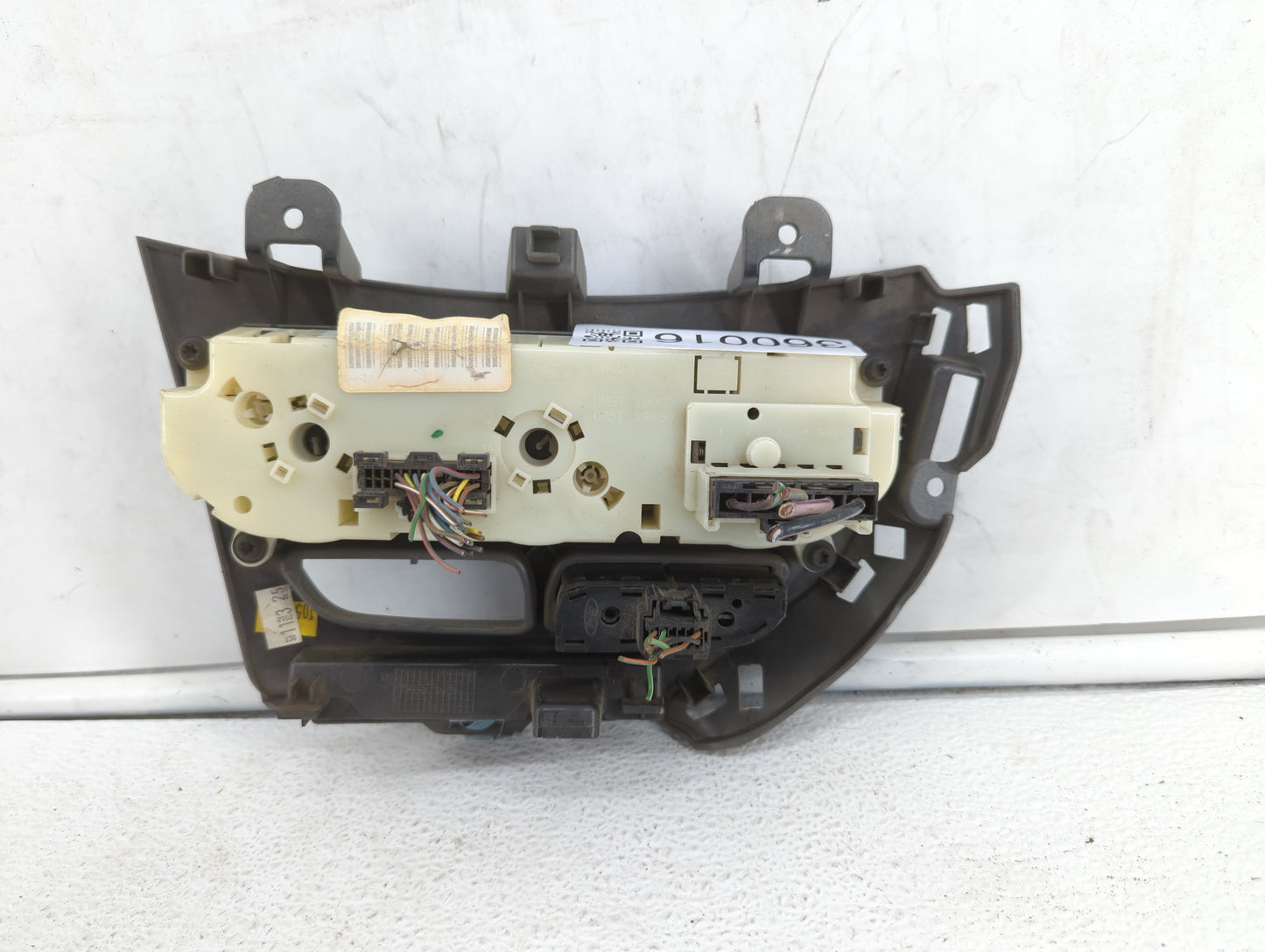 2013-2014 Ford Focus Climate Control Module Temperature AC/Heater Replacement P/N:E1062773 CM5T-19980-AF Fits Fits 2013 2014