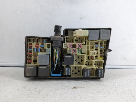 2012-2014 Ford Focus Fusebox Fuse Box Panel Relay Module P/N:EV4T-14K733 AV6T-14A142-AB, AV6T-14A142-AA Fits Fits 2012 2013 2014 OEM Used Auto Parts