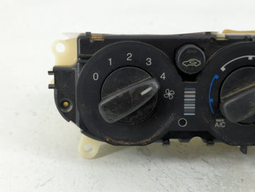 2013-2014 Ford Focus Climate Control Module Temperature AC/Heater Replacement P/N:E1062773 FD-CM5T-12110811-0573 Fits OEM Used Auto Parts