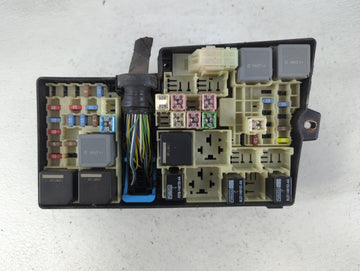 2012-2014 Ford Focus Fusebox Fuse Box Panel Relay Module P/N:5B0Q10107 AV6T-14A067-AC Fits Fits 2012 2013 2014 OEM Used Auto Parts
