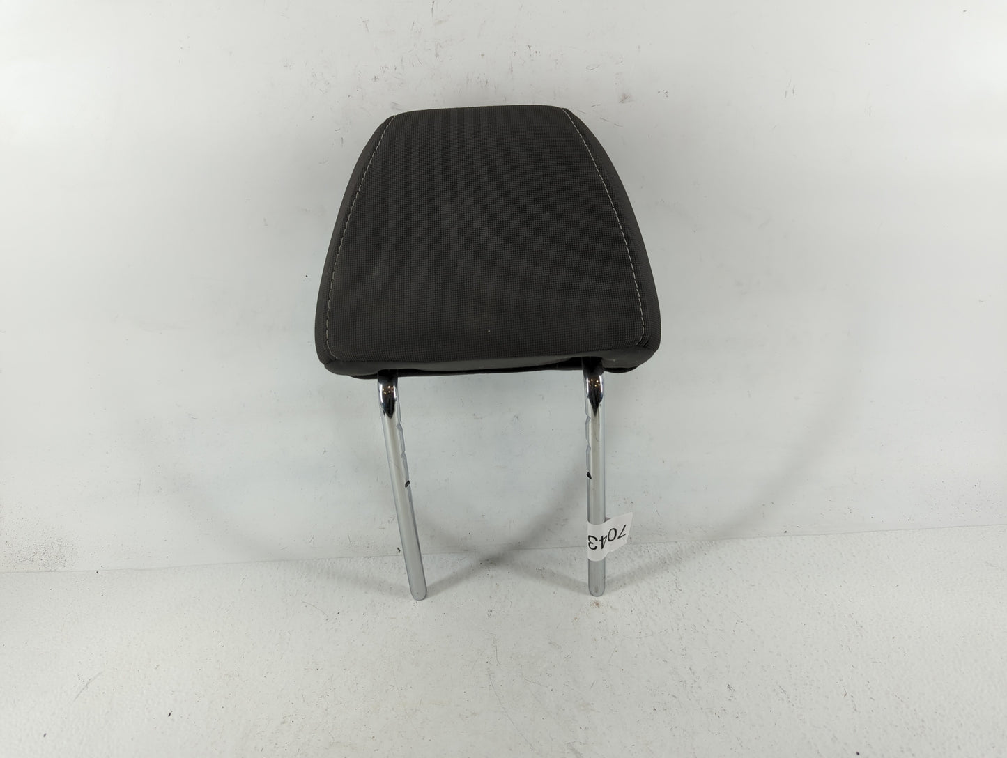 2013-2014 Ford Focus Headrest Head Rest Front Driver Passenger Seat Fits Fits 2013 2014 OEM Used Auto Parts - Oemusedautopar