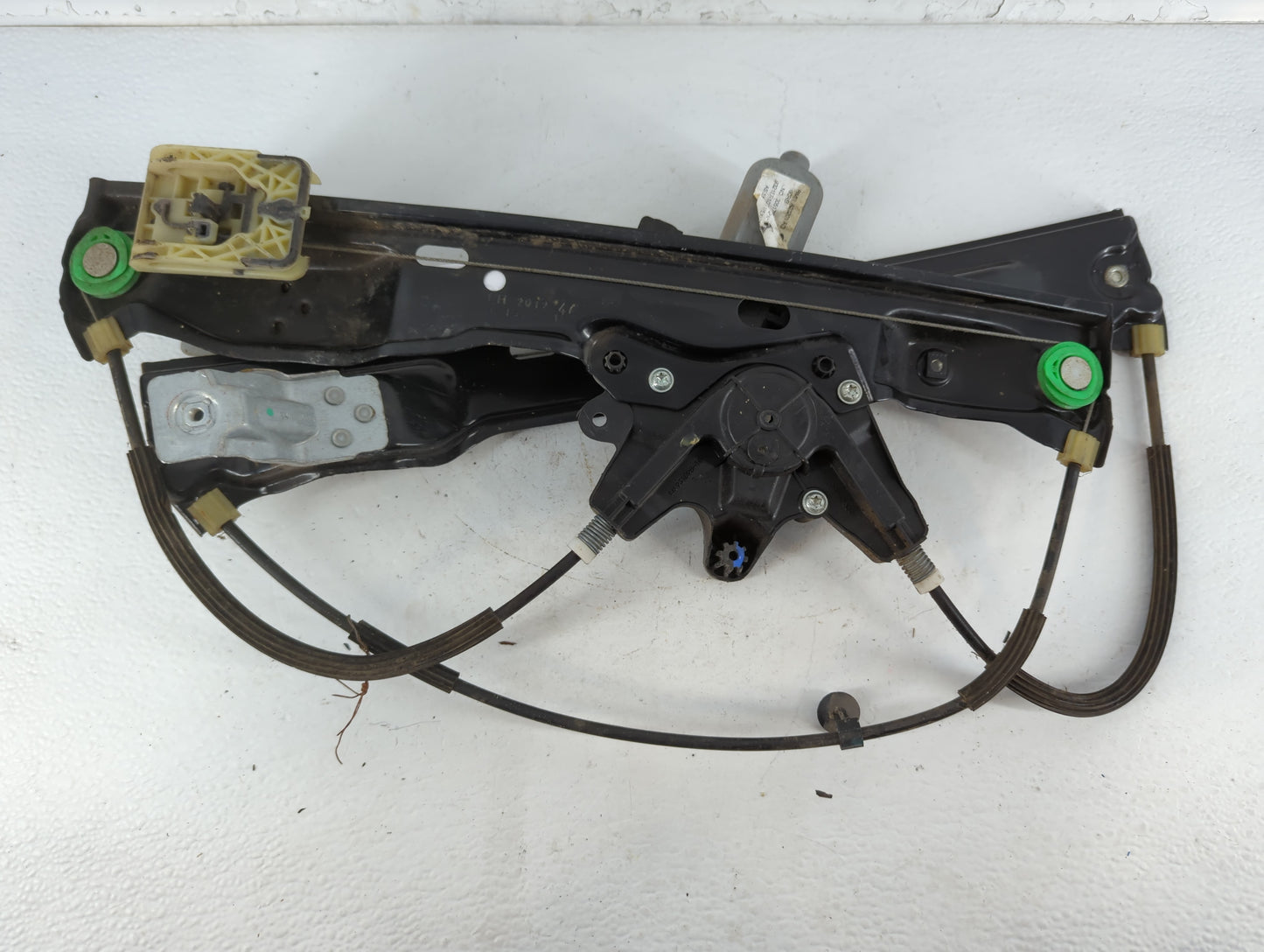 2012-2018 Ford Focus Used Driver Left Front Window Regulator 776980 - Oemusedautoparts1.com